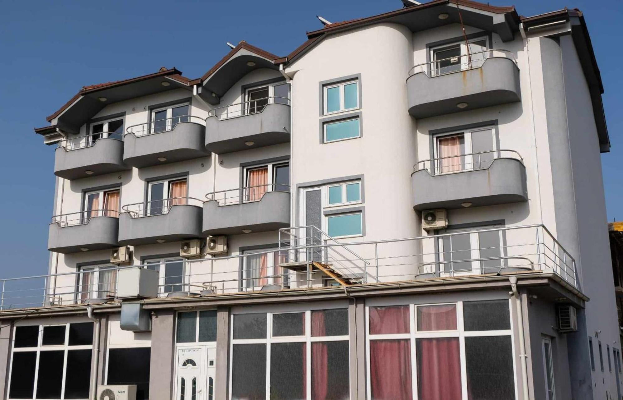 Hotel Ariston Струга Екстериор снимка