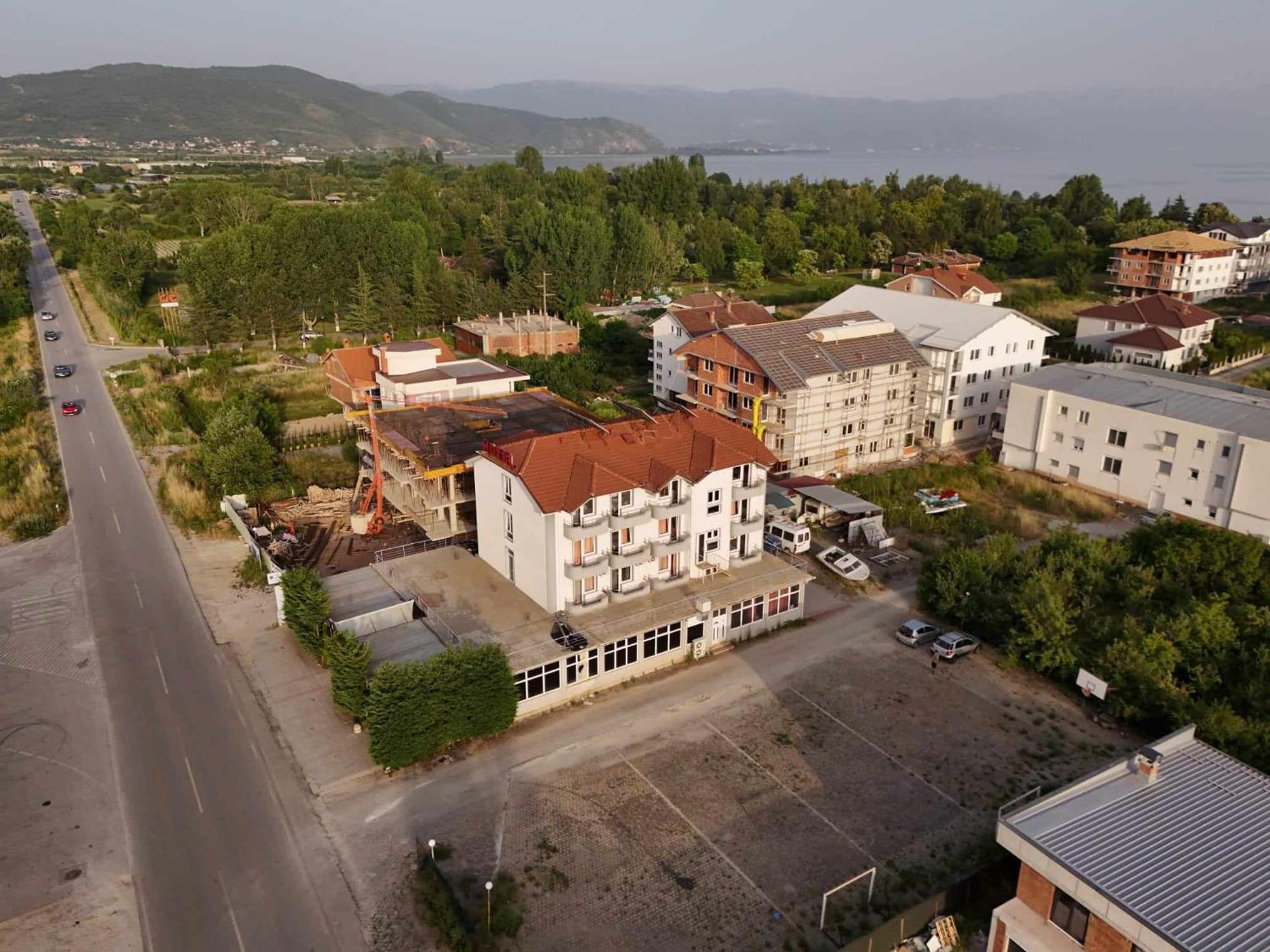 Hotel Ariston Струга Екстериор снимка